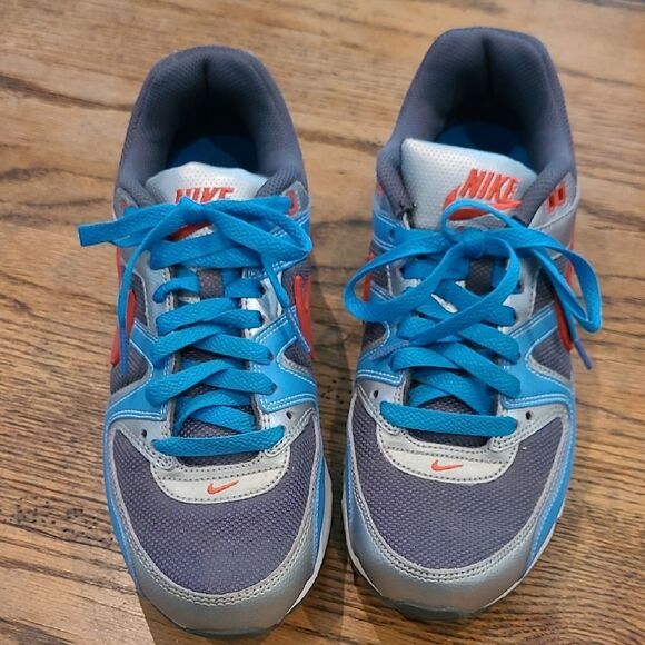 Nike  Air Blue and Gray Athletic Shoes with Red Accents  Womens Sz 7 - Picture 1 of 9